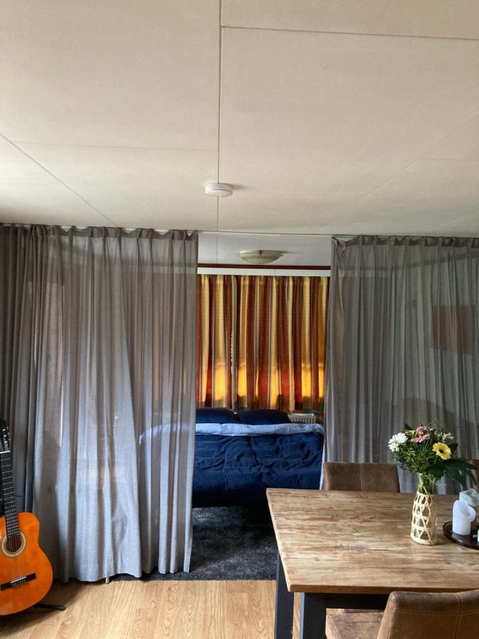 Welcome, Relax And Enjoy Your Stay Putten Bagian luar foto